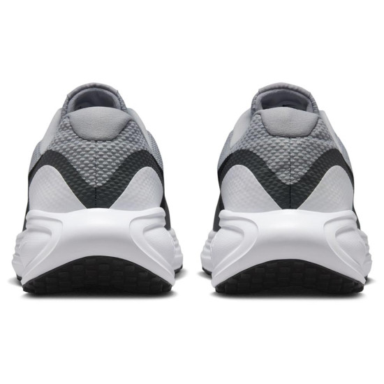 Nike Revolution 8 Nike Revolution 8